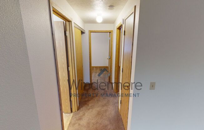 2 beds, 1 bath, 782 sqft, $1,095, Unit 14