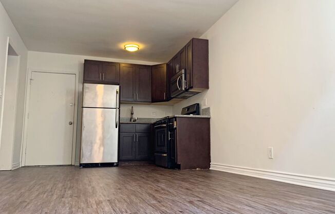 1 bed, 1 bath, 500 sqft, $1,995, Unit 104