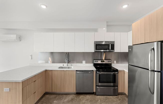 2 beds, 2 baths, 912 sqft, $2,895, Unit 309