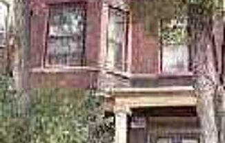 3341 N Seminary