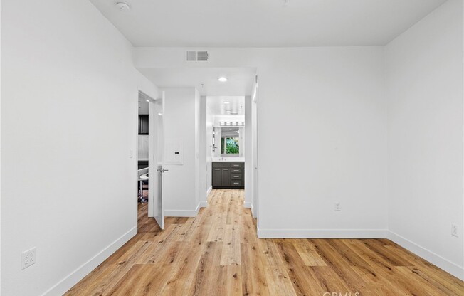 2 beds, 2 baths, 1,050 sqft, $3,450, Unit 206