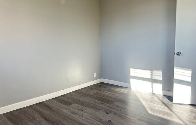 1 bed, 1 bath, $2,050, Unit 04