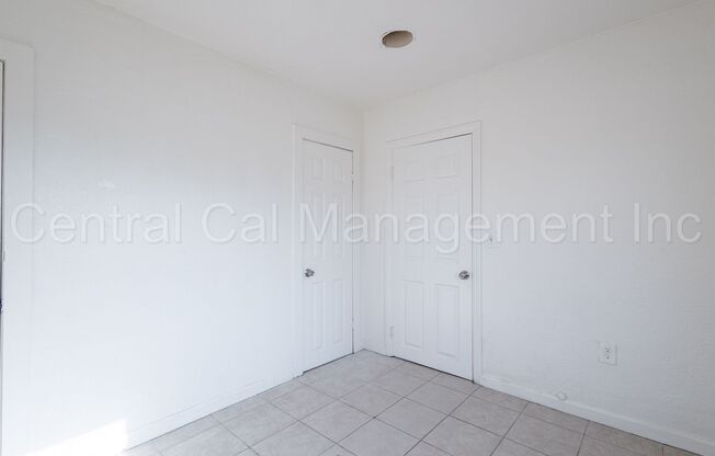 2 beds, 1 bath, $1,395