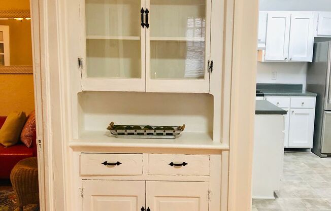2 beds, 2 baths, 1,350 sqft, $2,600, Unit 934-10
