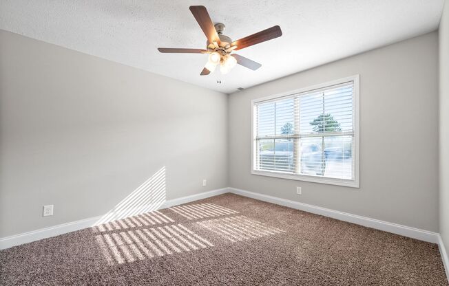 3 beds, 3 baths, $1,425, Unit # 201