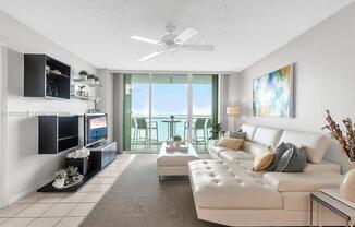 800 Claughton Island Dr Apt 1002