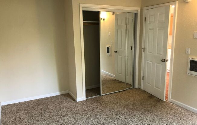 1 bed, 1 bath, $825, Unit 3