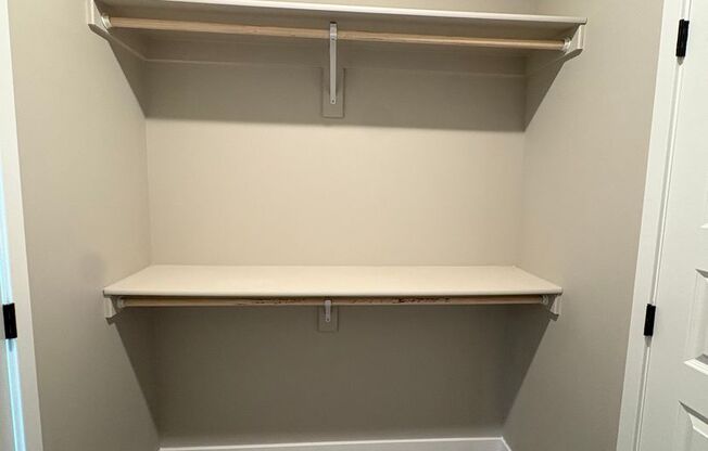 1 bed, 1 bath, 730 sqft, $1,379, Unit 436