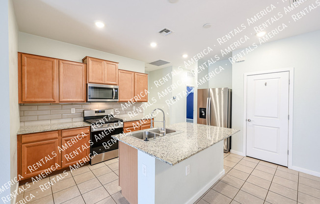 14151 W GEORGIA DR