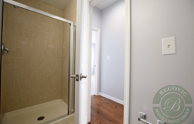 2 beds, 2 baths, 900 sqft, $2,600, Unit 504