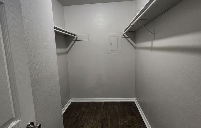 2 beds, 2 baths, 931 sqft, $1,037, Unit 03-0305