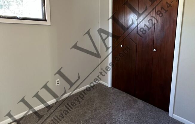 2 beds, 1 bath, $925