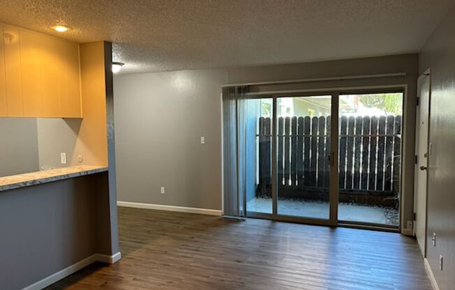 1 bed, 1 bath, 600 sqft, $1,345