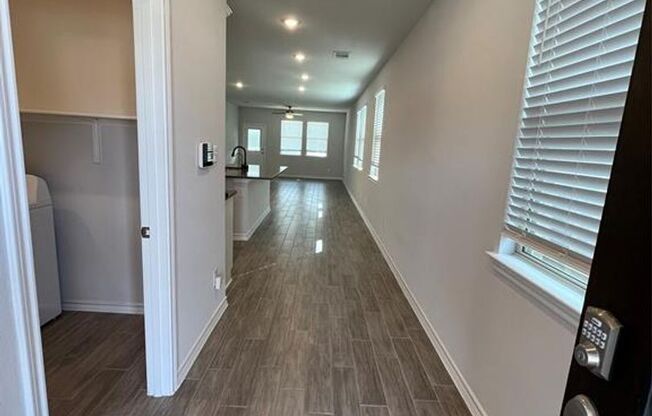 Perfect 3-Bedroom Home Available for Rent in Buda