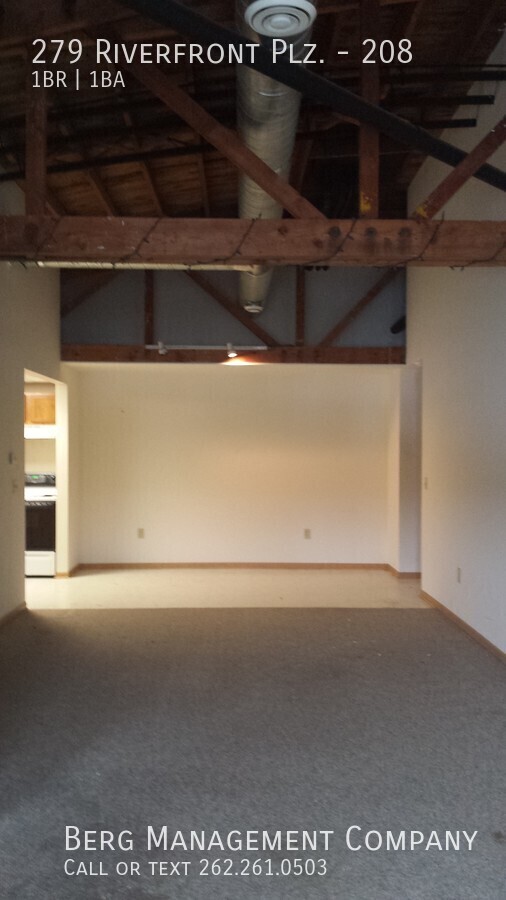 279 RIVERFRONT PLZ