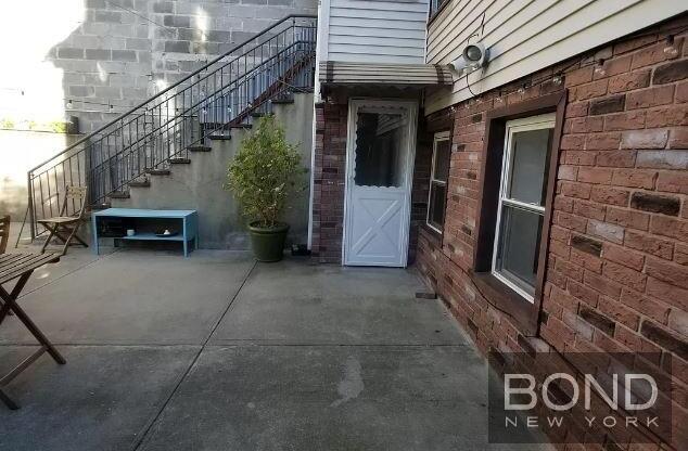 1 bed, 1 bath, $2,400, Unit 1B