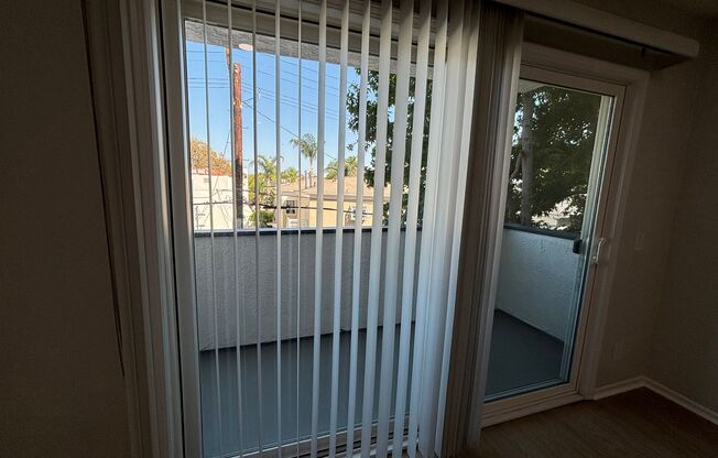1 bed, 1 bath, 695 sqft, $2,148, Unit 210
