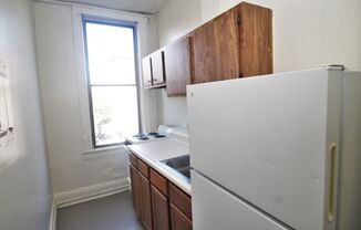 Studio, 1 bath, 15 sqft, $895, Unit #4