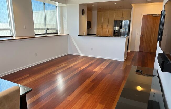 Epic REA: Fabulous 2 BR/2 BA South Beach Condo w/ Bay Bridge Views
