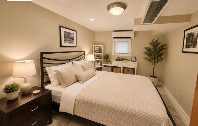 4 beds, 2.5 baths, $7,199