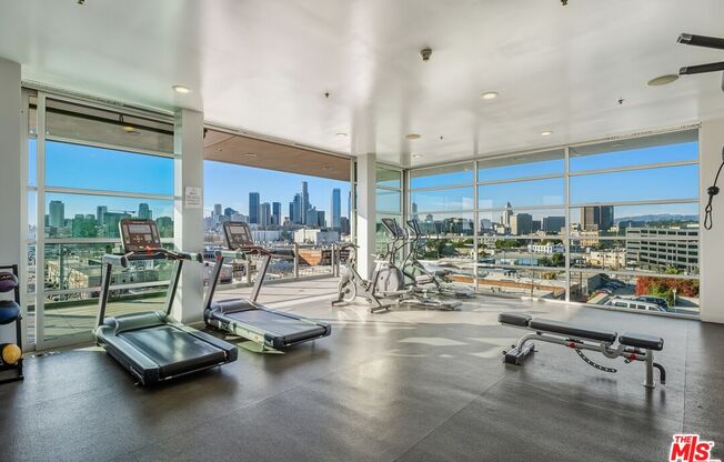2 beds, 2 baths, 2,020 sqft, $6,500, Unit 202
