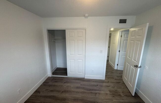 2 beds, 1 bath, $1,895, Unit F204