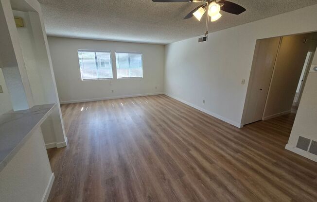 2 beds, 1 bath, $2,350, Unit # #D