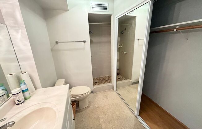 Studio, 1 bath, $1,750