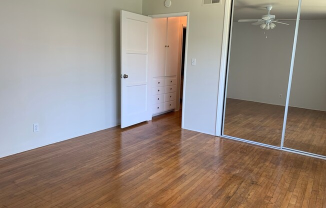 1 bed, 1 bath, 709 sqft, $1,995, Unit 30-04