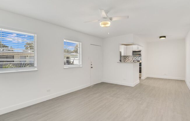 1 bed, 1 bath, 694 sqft, $1,075, Unit 226