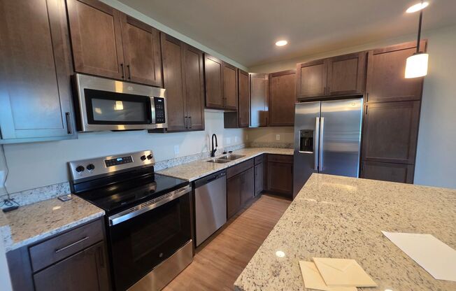 1 bed, 1 bath, 780 sqft, $1,395, Unit 880-309