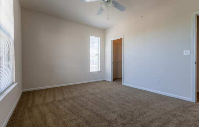 Wooden flooring at Wynnewood Farms Apartments, Overland Park, KS