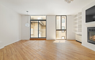 8 W 65 ST