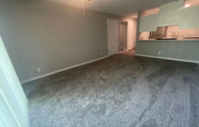 1 bed, 1 bath, 631 sqft, $1,060, Unit 1503-15