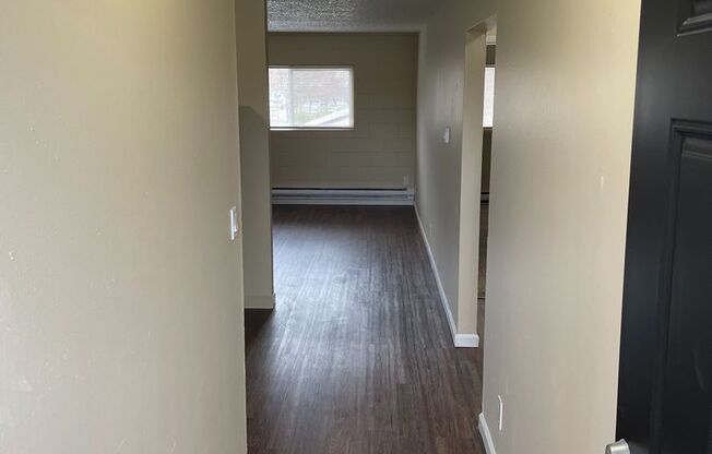 Rivercrest Apartments