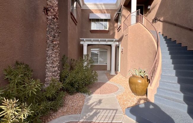 Condo on TPC Summerlin golf course! $2400/month