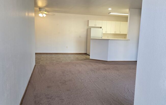 2 beds, 1 bath, 856 sqft, $1,269, Unit PL   2203