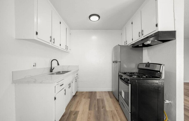 2 beds, 1 bath, 875 sqft, $1,688, Unit 7a