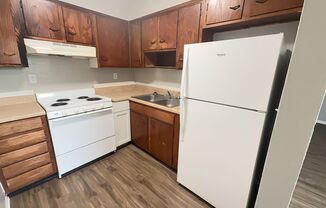 2 beds, 1 bath, 604 sqft, $772