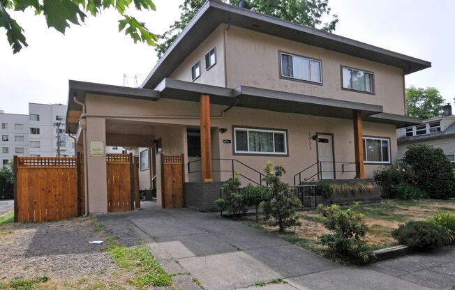 1021/1031/1031 1/2 Mill St