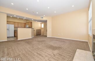 8555 W Russell Rd #2066