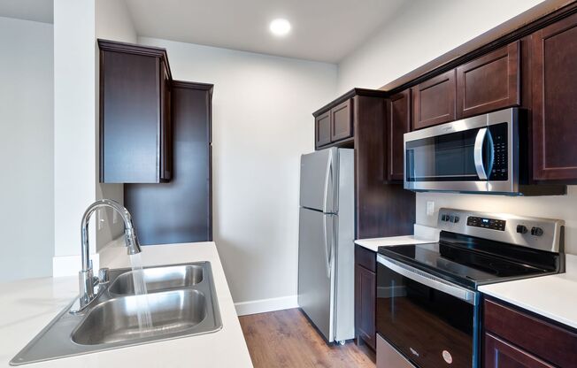 1 bed, 1 bath, 642 sqft, $1,699, Unit C-305