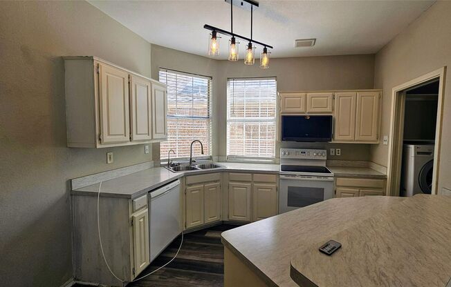 342 Arbor Ct