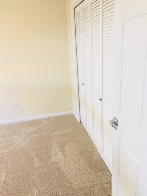 2 beds, 1 bath, 828 sqft, $1,295, Unit 84 Boatlanding St.