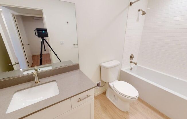 2 beds, 2 baths, 806 sqft, $3,295, Unit 507