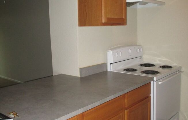 1 bed, 1 bath, 612 sqft, $1,359, Unit 01