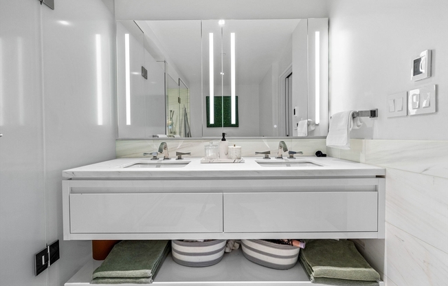 2 beds, 2.5 baths, 1,498 sqft, $13,000, Unit 14B