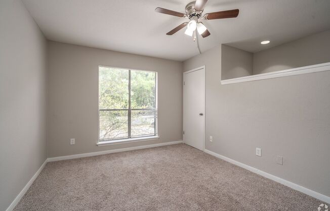 2 beds, 2 baths, 1,032 sqft, $1,215