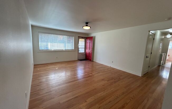 2 beds, 1 bath, $1,800