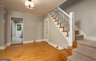 168 CARSON ST